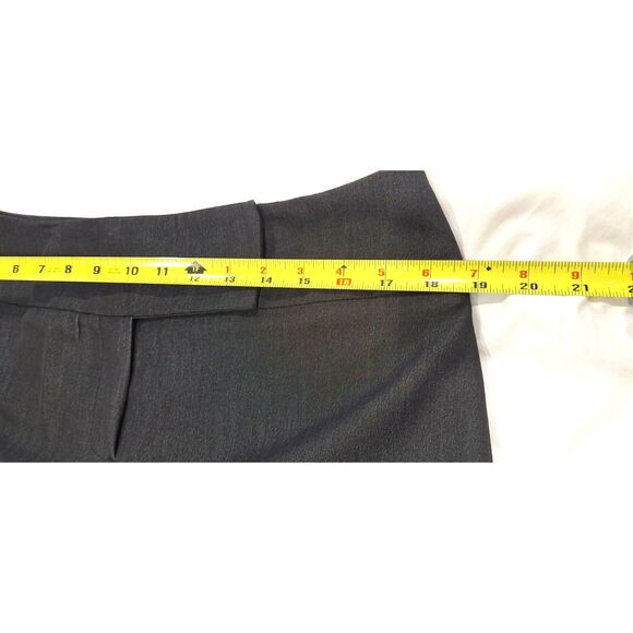 Larry Levine Ladies Gray Suit Jacket & Pant Size 12 - Picture 13 of 15